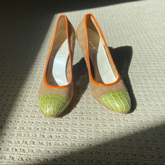 Vintage Prada Pumps - Picture 2 of 7